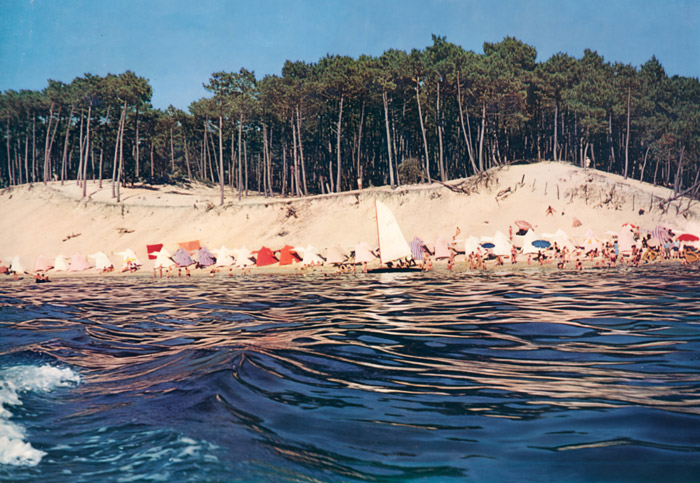 On the Beach of Pila, France [Tsuguji Fujita,  from Asahi Camera July 1955]