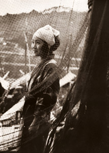 漁村にて [アサヒカメラ 1939年2月号より]のサムネイル画像