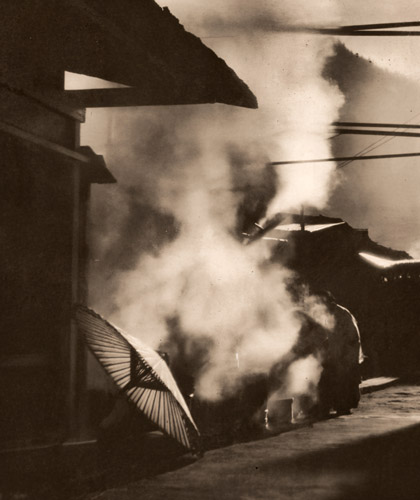 冬の朝 [許斐清, アサヒカメラ 1939年2月号より] パブリックドメイン画像 