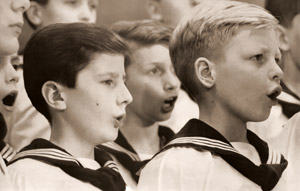 ウィーン少年合唱団 [船山克, アサヒカメラ 1956年3月号より]のサムネイル画像