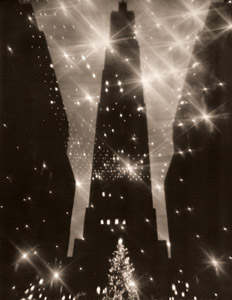クリスマス・イヴ [アーサー・ラヴィーン, アサヒカメラ 1956年3月号より]のサムネイル画像