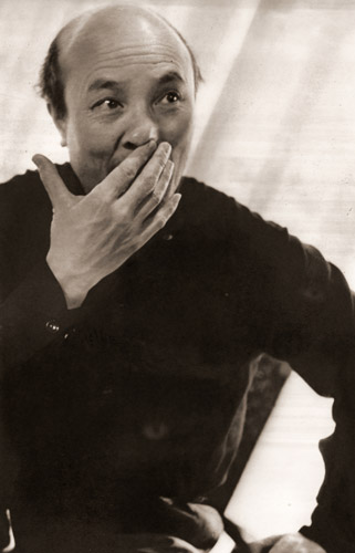 Mr. Osamu Takizawa [Tadahiko Hayashi,  from Asahi Camera May 1955]