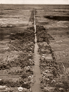 南ヴェトナムの運河 [レイモン・コシュティエ, アサヒカメラ 1955年5月号より]のサムネイル画像