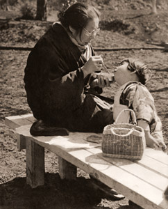 午後の戸越公園 [久島純, アサヒカメラ 1952年8月号より]のサムネイル画像