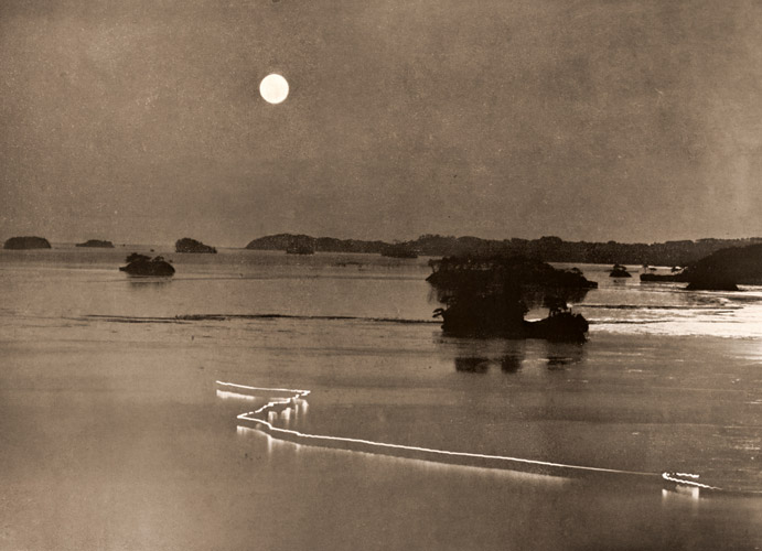 Matsushima at Night [Senzo Yoshioka,  from Asahi Camera October 1950]