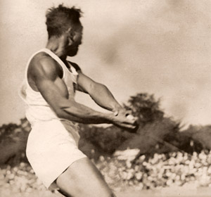 躍動する肉体美 [松島年, アサヒカメラ 1940年8月号より]のサムネイル画像