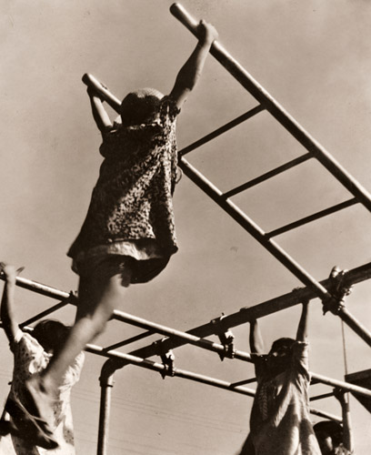躍動 [大野鋼三, アサヒカメラ 1940年8月号より] パブリックドメイン画像 