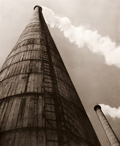 煙突 [島本錦功, アサヒカメラ 1938年10月号より]のサムネイル画像