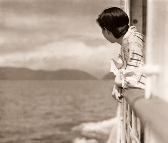 島見ゆ [村井弘, 1935年, アサヒカメラ 1935年11月号より] パブリックドメイン画像 