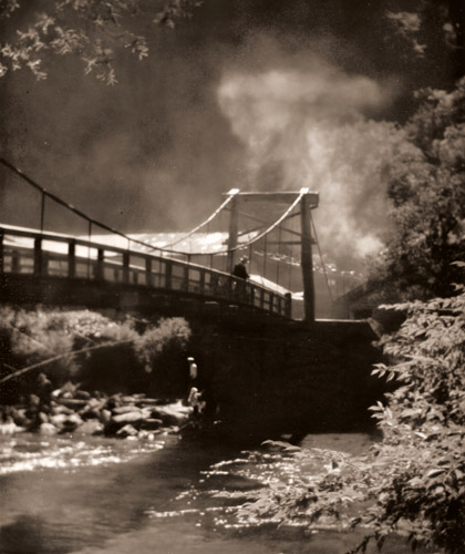 河童橋の朝 [加藤虎雄, アサヒカメラ 1938年11月号より] パブリックドメイン画像 