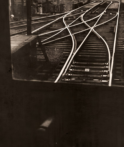鉄路 [前川直, 1935年, アサヒカメラ 1936年7月号より] パブリックドメイン画像 