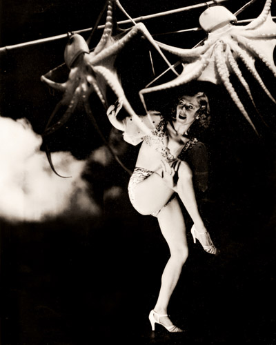 章魚と女 [伊達芳信, アサヒカメラ 1936年7月号より] パブリックドメイン画像 