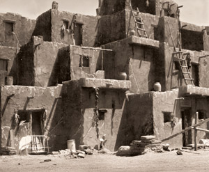古城の跡 [下島勝信, アサヒカメラ 1935年5月号より]のサムネイル画像