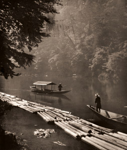 朝の嵐山 [小西一二, アサヒカメラ 1940年9月号より]のサムネイル画像