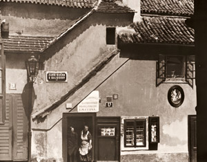 プラハにて [白杉三郞, アサヒカメラ 1952年11月号より]のサムネイル画像