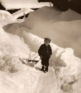 雪晴れの日 [天野政之, アサヒカメラ 1940年2月号より]のサムネイル画像