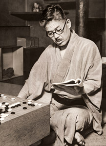 服部峻治郎先生 [大室耕一, アサヒカメラ 1953年2月号より]のサムネイル画像