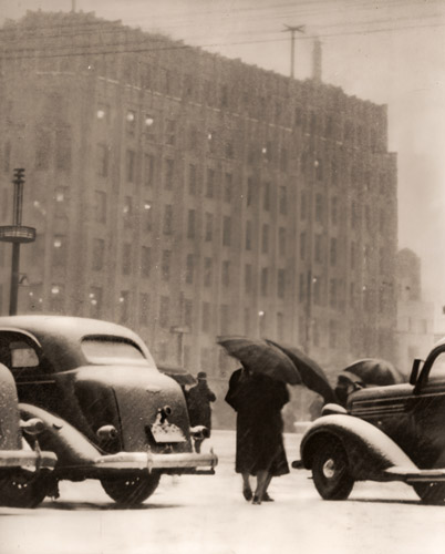 雪の日 [荒川寿一, アサヒカメラ 1939年12月号より] パブリックドメイン画像 