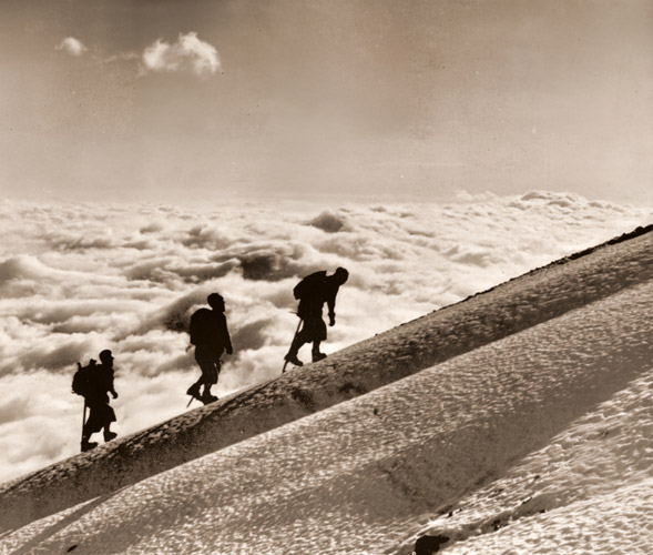 初冬の富士 [矢部汯, アサヒカメラ 1939年12月号より] パブリックドメイン画像 