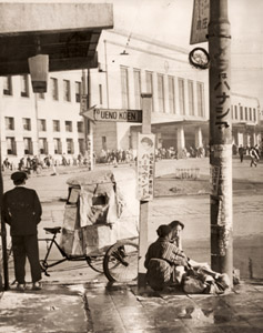 上野 [高橋福太郎, アサヒカメラ 1950年1月号より]のサムネイル画像