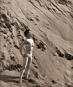 葉山にて [松島進, アサヒカメラ 1956年9月号より]のサムネイル画像