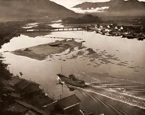 River Abu [Masaji Kadokawa, 1951, from Asahi Camera April 1952] Thumbnail Images