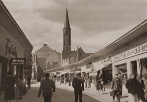 街路にて（ミュンヘン） [木村伊兵衛, アサヒカメラ 1955年3月号より]のサムネイル画像