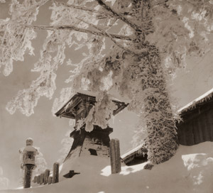 雪の朝 [小野進, アサヒカメラ 1940年1月号より]のサムネイル画像