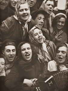 ソヴェートの民謡 [ソユーズ通信, アサヒカメラ 1933年8月号より]のサムネイル画像