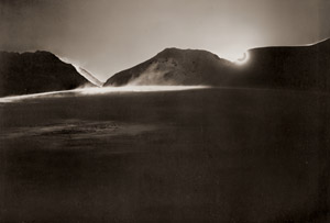 日の出（天狗小屋より） [中野峻陽, アサヒカメラ 1937年9月号より]のサムネイル画像