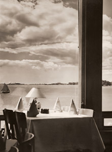 Untitled (restaurant in suburb of Helsinki) [Shigene Kanamaru,  from Asahi Camera March 1937] Thumbnail Images