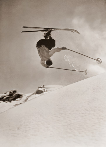 無題（ジャンプするスキーヤー） [Karl Meuser, アサヒカメラ 1936年3月号より] パブリックドメイン画像 