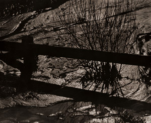 泥と柴 [ウィン・バロック, アサヒカメラ 1955年12月号より]のサムネイル画像