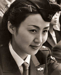 Pretty Policewoman [Hirohisa Munamoto,  from Asahi Camera July 1956] Thumbnail Images