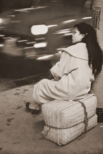 ある女 [安藤勝弘, アサヒカメラ 1956年7月号より] パブリックドメイン画像 
