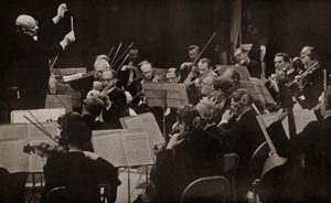 Vienna Philharmonic Orchestra [Katu Fukuyama,  from Asahi Camera July 1956] Thumbnail Images