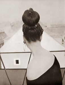 かもじ [クラウス・シュミット, アサヒカメラ 1956年7月号より]のサムネイル画像