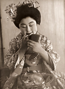 舞妓 [木村伊兵衛, 1953年, 木村伊兵衛傑作写真集より]のサムネイル画像