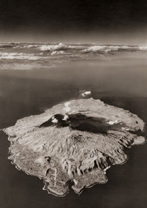 Oshima Island [Zenkichi Kokubo,  from Asahi Shimbun News Photography 1956] Thumbnail Images