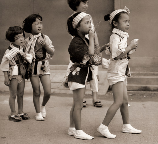 Tokyo Festival [Takeshi Asai,  from Asahi Shimbun News Photography 1956]