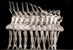 バレエの踊り子 [ラルフ・バーソロミュー, アサヒカメラ 1954年2月号より]のサムネイル画像