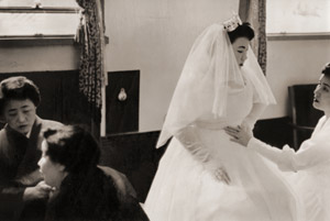 控室の花嫁 #2 [新居義久, ARS CAMERA 1954年12月号より]のサムネイル画像