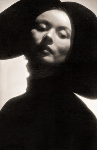Portrait [Shotaro Akiyama,  from ARS CAMERA December 1954]