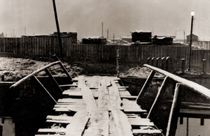 木場暮色 [鈴木高光, アサヒカメラ 1956年4月号より]のサムネイル画像