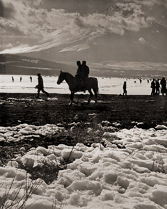 山中湖風景 [次広勝, アサヒカメラ 1956年4月号より]のサムネイル画像