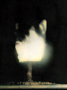 ネヴァダの原爆実験 [アサヒカメラ 1952年5月号より]のサムネイル画像