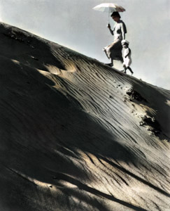 砂丘 [山下巖, 世界写真年鑑傑作集 第9回国際写真サロン集より]のサムネイル画像